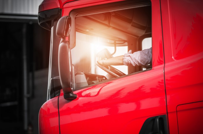 ТОП-10 порад для тих, хто планує квартирний переїзд або міжнародне перевезення вантажів